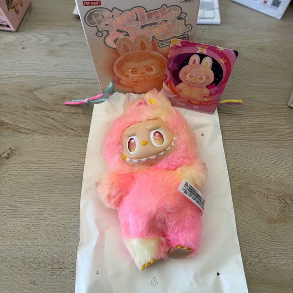 Pop Mart the monsters Big into energy series. Confirmed Loyalty - Picture 1 of 7